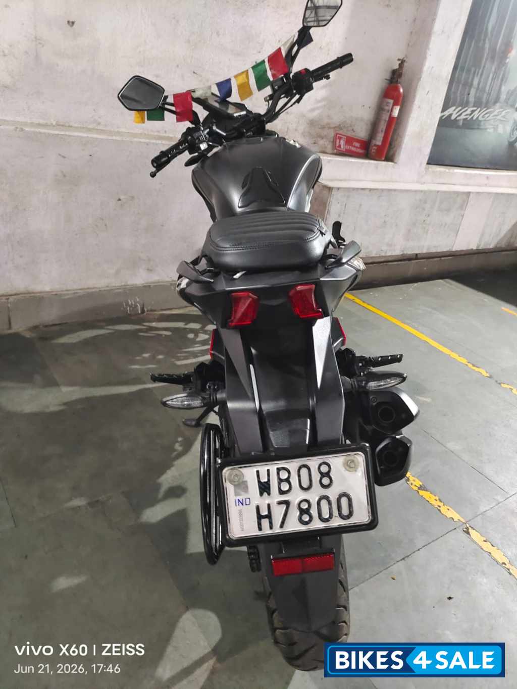 Zed Black Bajaj Dominar 400 ABS BS6