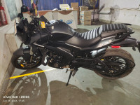 Zed Black Bajaj Dominar 400 ABS BS6