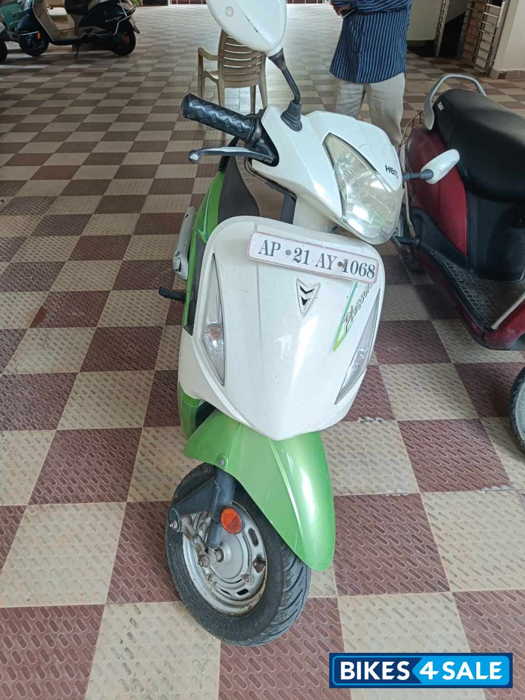 Leaf Green Metal Hero Pleasure Leaf Green Metal Hero Pleasure