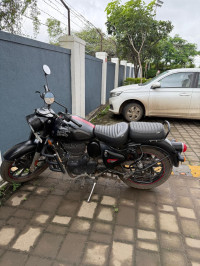 Royal Enfield Classic 350 2022 Model