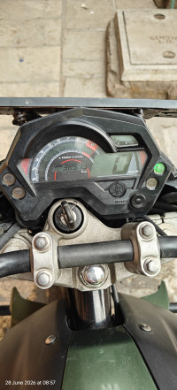Mat Green Yamaha FZ-S