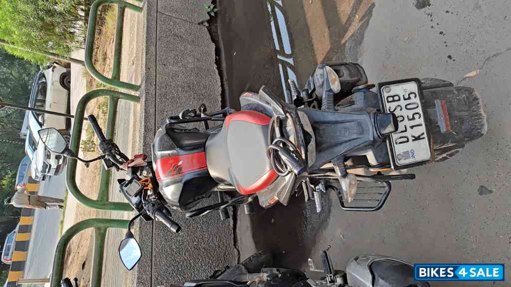 Black And Red TVS Apache RTR 160 4V Special Edition Black And Red TVS Apache RTR 160 4V Special Edition