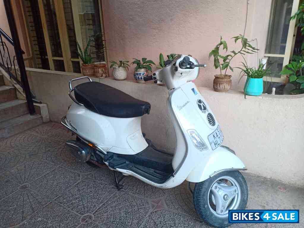 Vespa 125