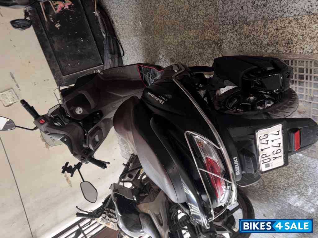 Suzuki Burgman Street Ride Connect Edition 2025