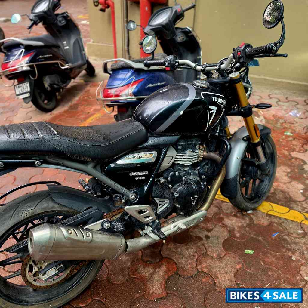 Triumph Speed 400