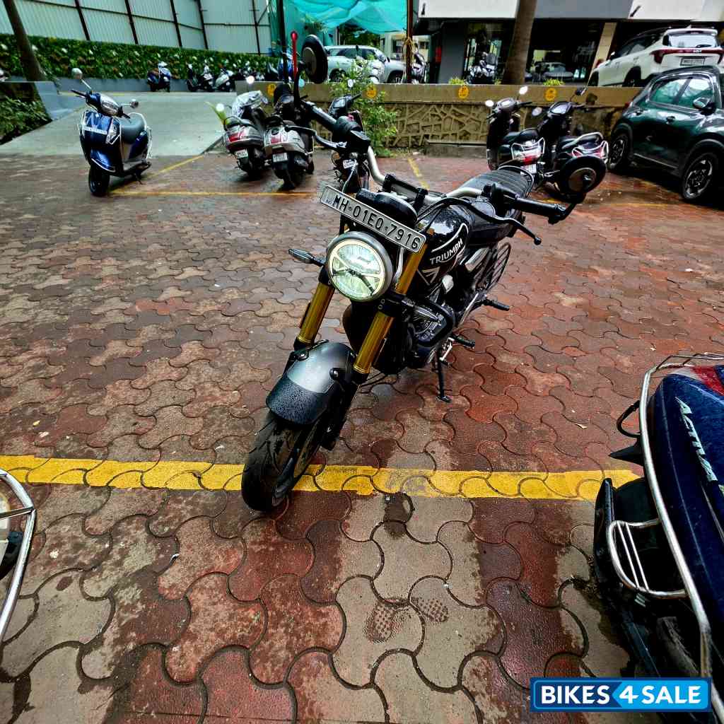 Triumph Speed 400