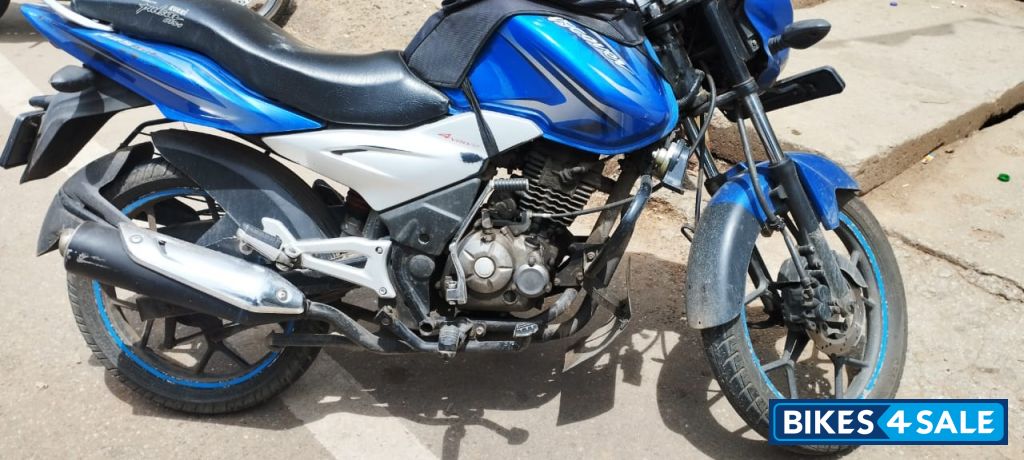 Blue Bajaj Discover 125 ST