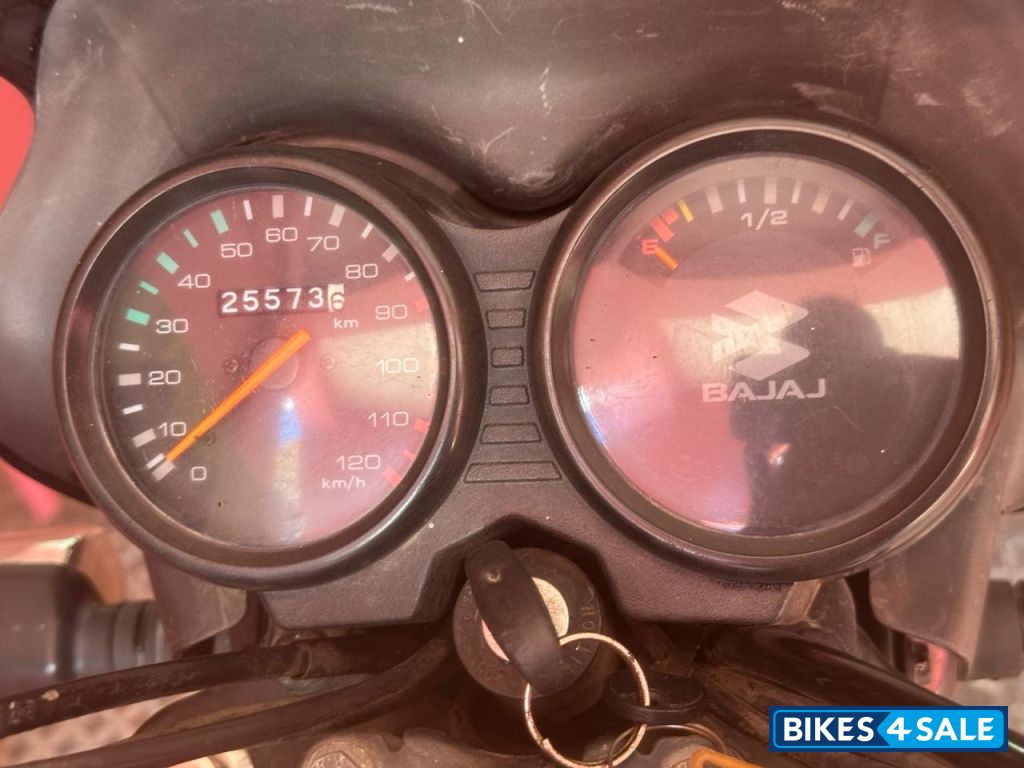 Black Bajaj CT 125X