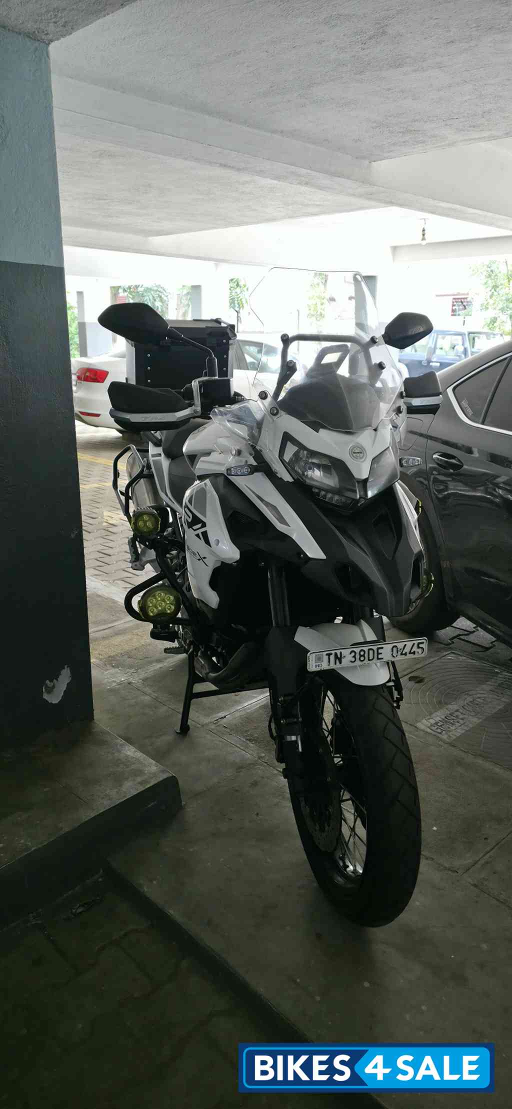 Benelli TRK 502X