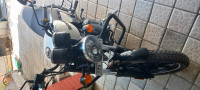 White Royal Enfield Thunderbird X 350