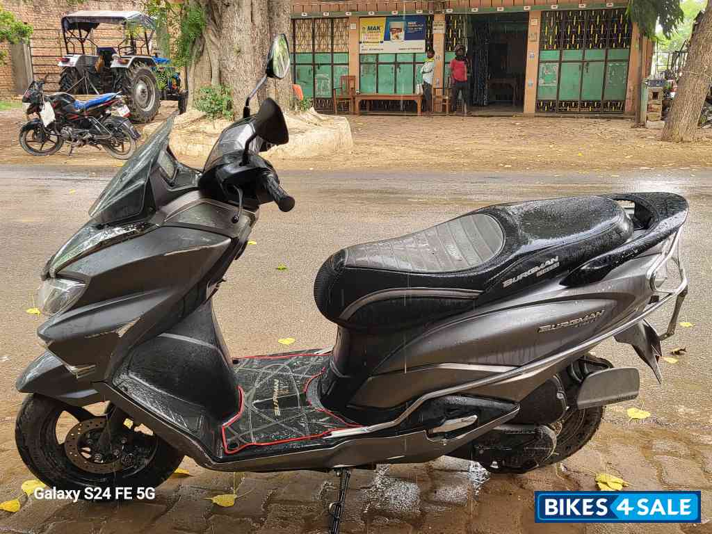 Matfit Gray Suzuki Burgman Street