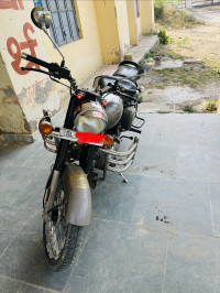 Gun Metal Grey Royal Enfield Classic 350 BS VI