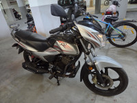 TVS Victor