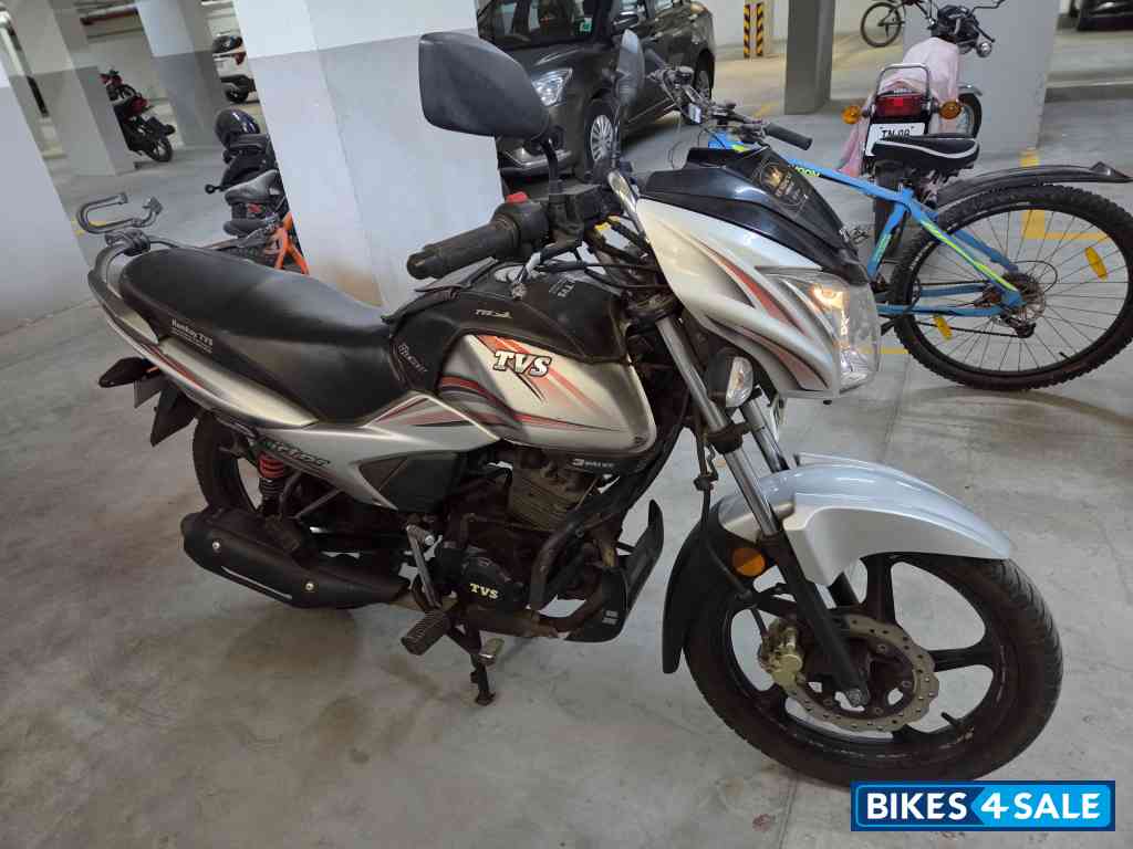 TVS Victor TVS Victor