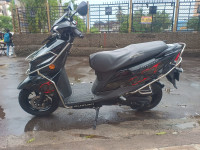 Black Suzuki Avenis 125 Ride Connect Edition