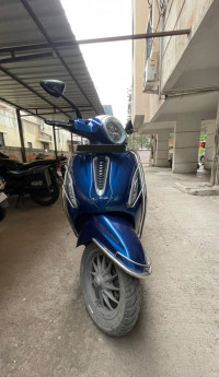 Bajaj Chetak Premium 2022 Model