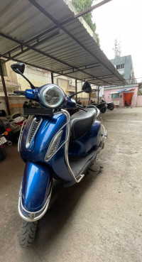 Bajaj Chetak Premium