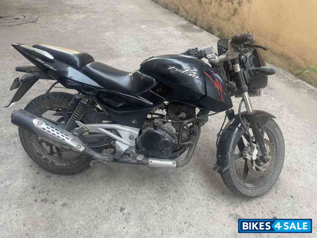 Bajaj Pulsar 180