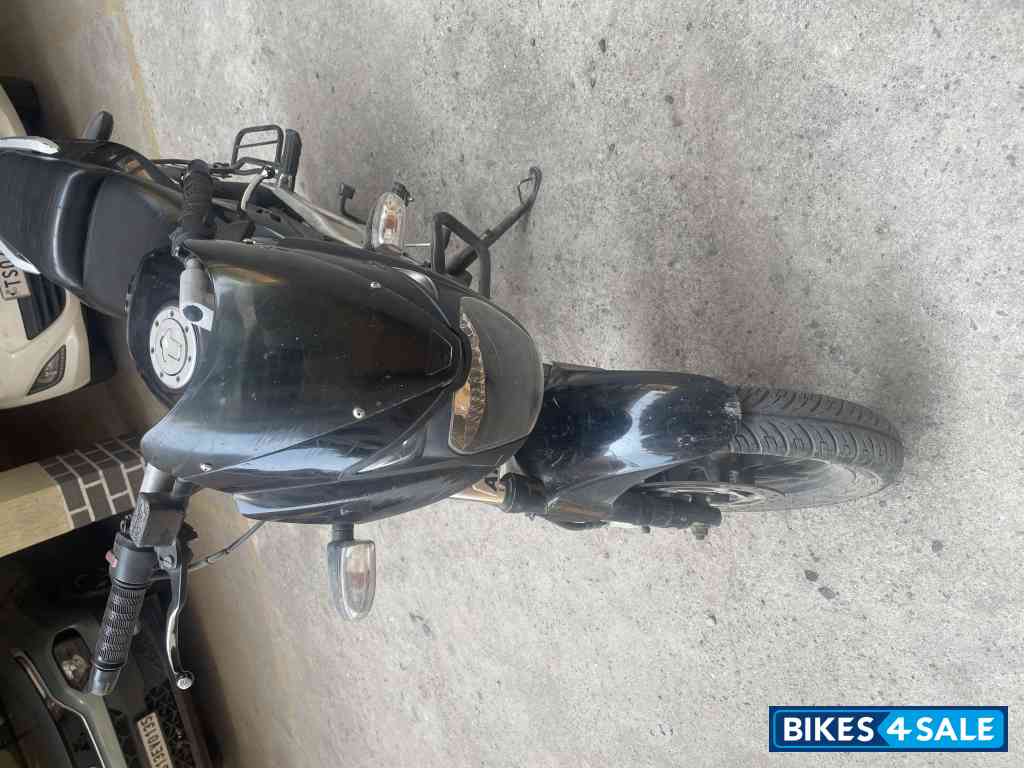 Bajaj Pulsar 180