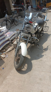 Bajaj Avenger Cruise 220 2019 Model