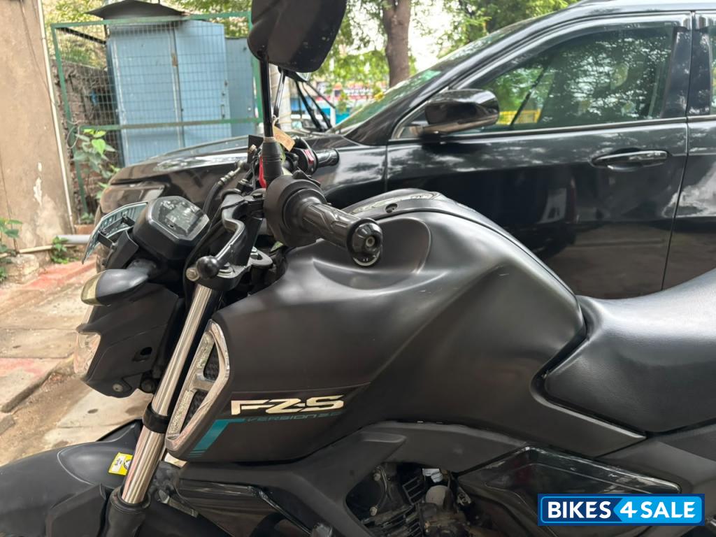 Yamaha FZ-S