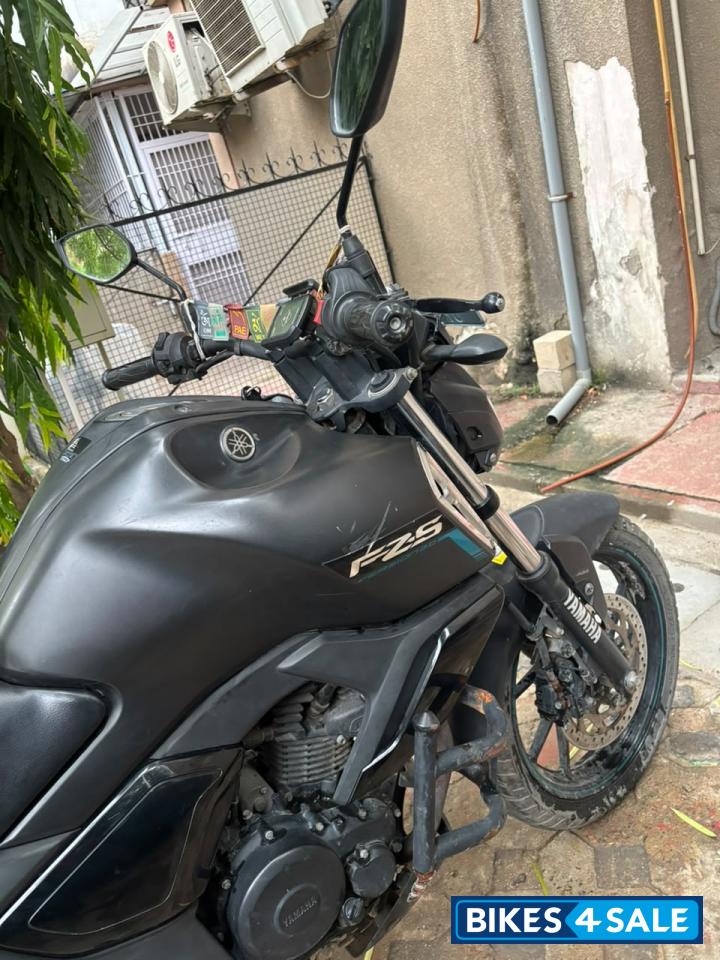 Yamaha FZ-S
