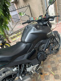 Yamaha FZ-S