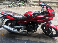 Red Bajaj Pulsar 220 DTSi
