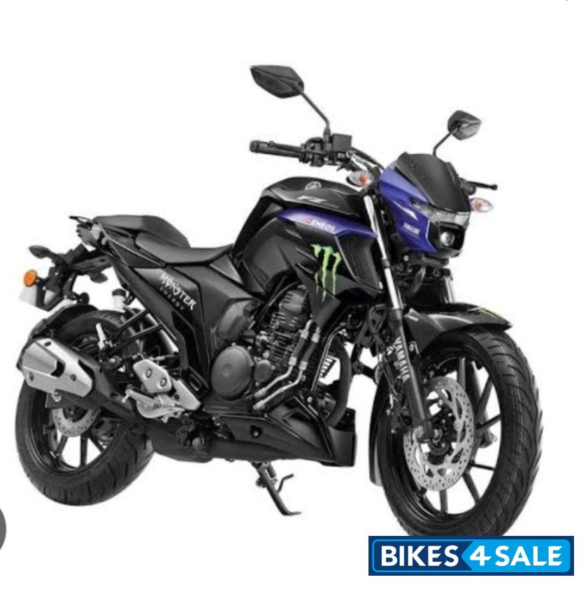 Black Yamaha FZ25 Monster Energy MotoGP Edition
