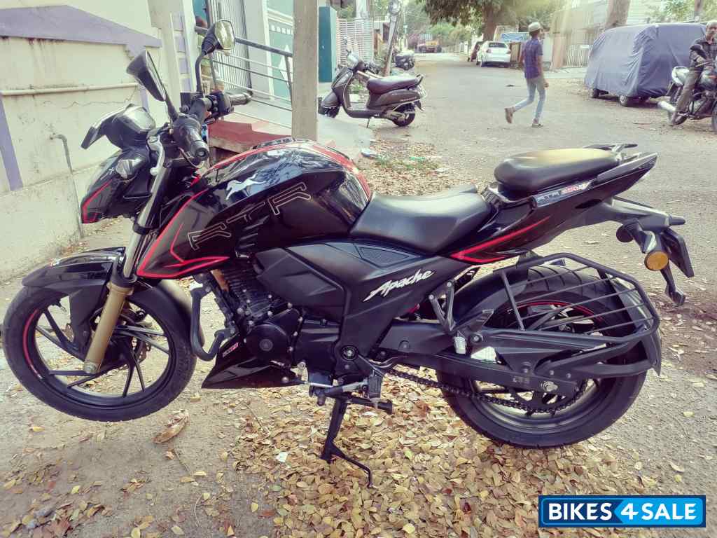 Black TVS Apache RTR 200 4V ABS