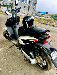 White Black Aprilia SR 160 Race ABS