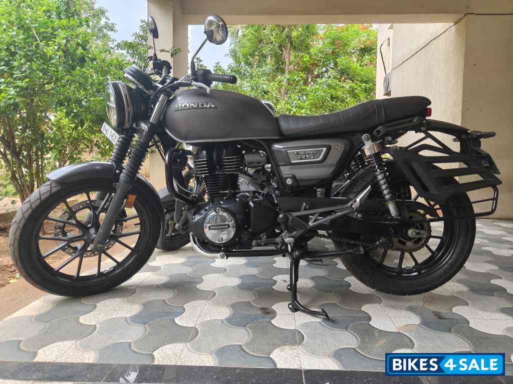 Metallic Grey Honda CB350RS
