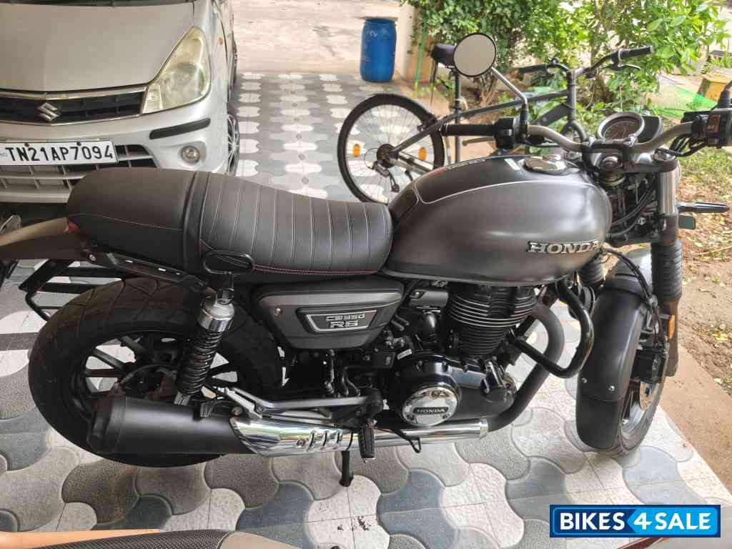 Metallic Grey Honda CB350RS