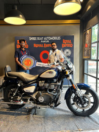 Celestial Blue Royal Enfield Super Meteor 650