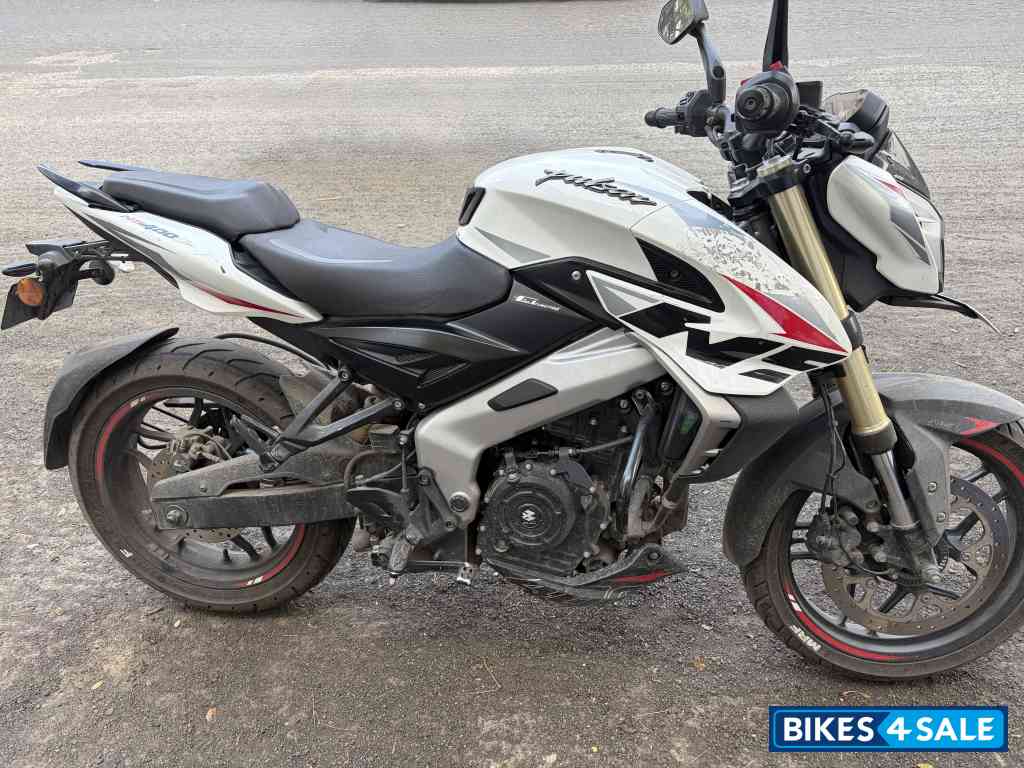 Bajaj Pulsar NS400Z Bajaj Pulsar NS400Z