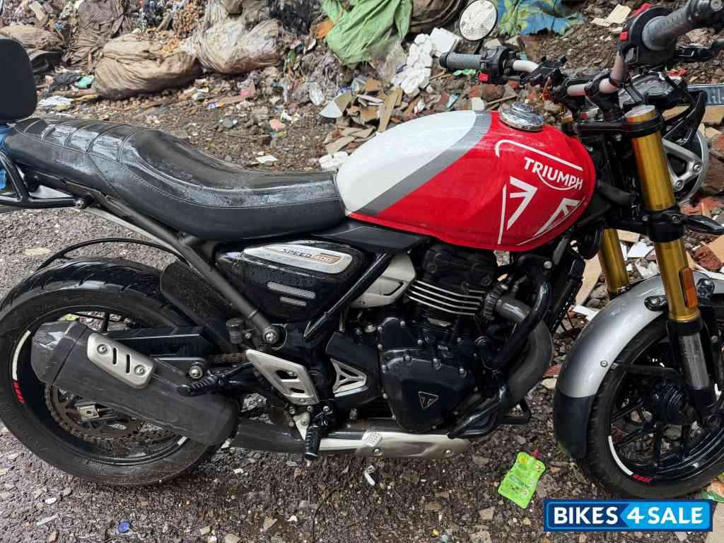 Triumph Speed 400