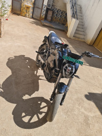 Black Revolt RV 400