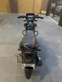 Black Hero Glamour X 125 Disc