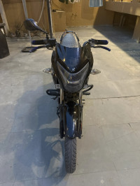 Black Hero Glamour X 125 Disc