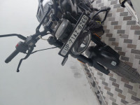 Husqvarna Svartpilen 250