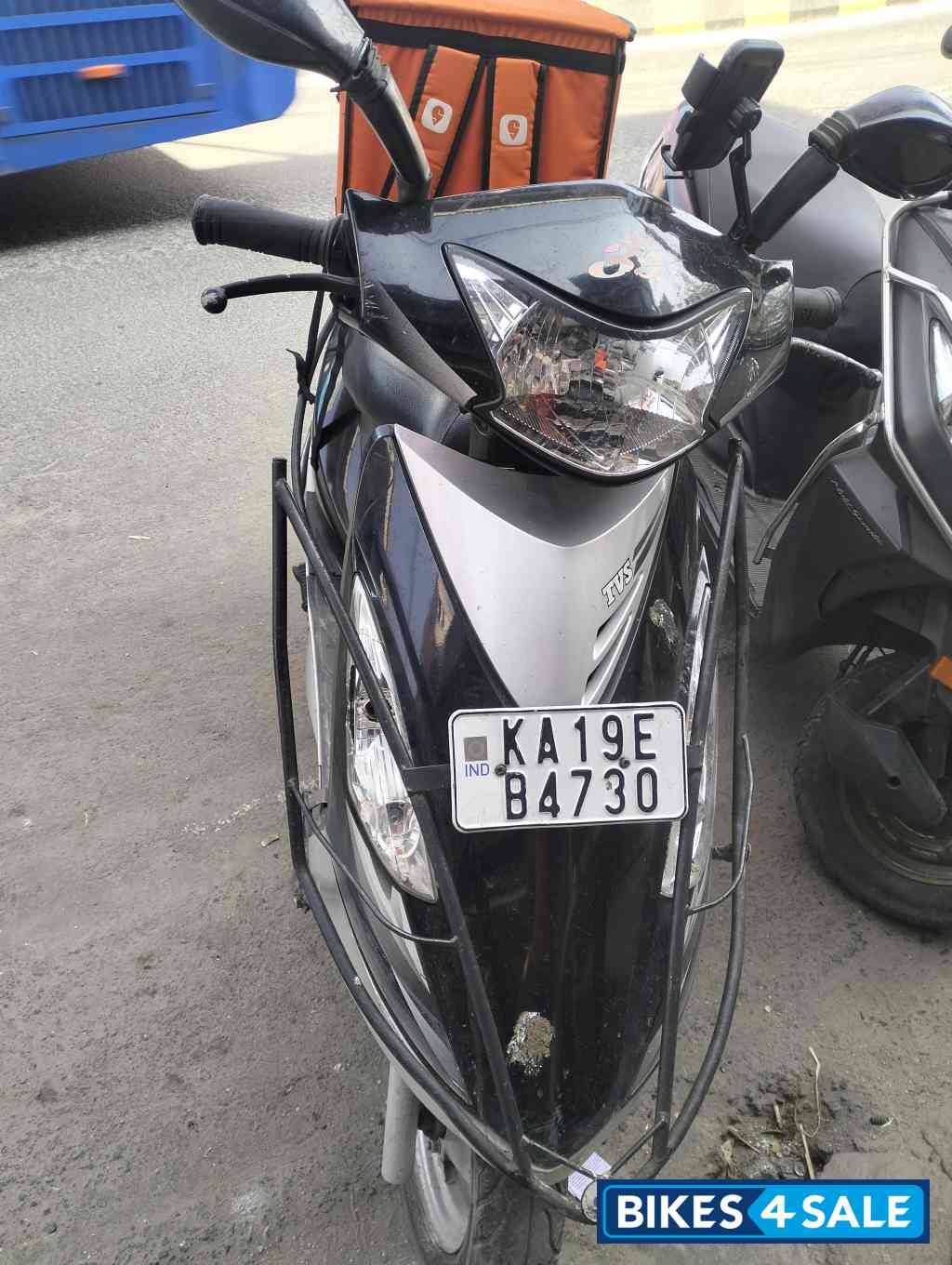Black And Grey TVS Scooty Streak