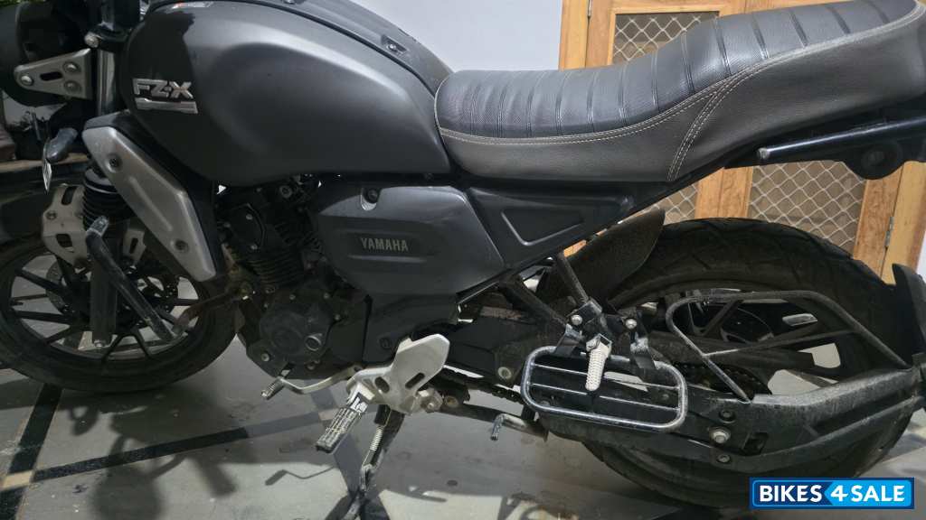 Yamaha FZ-X