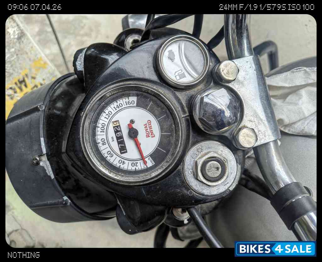 Gunmetal Grey Royal Enfield Classic 350 Dual Channel BS6 Gunmetal Grey Royal Enfield Classic 350 Dual Channel BS6