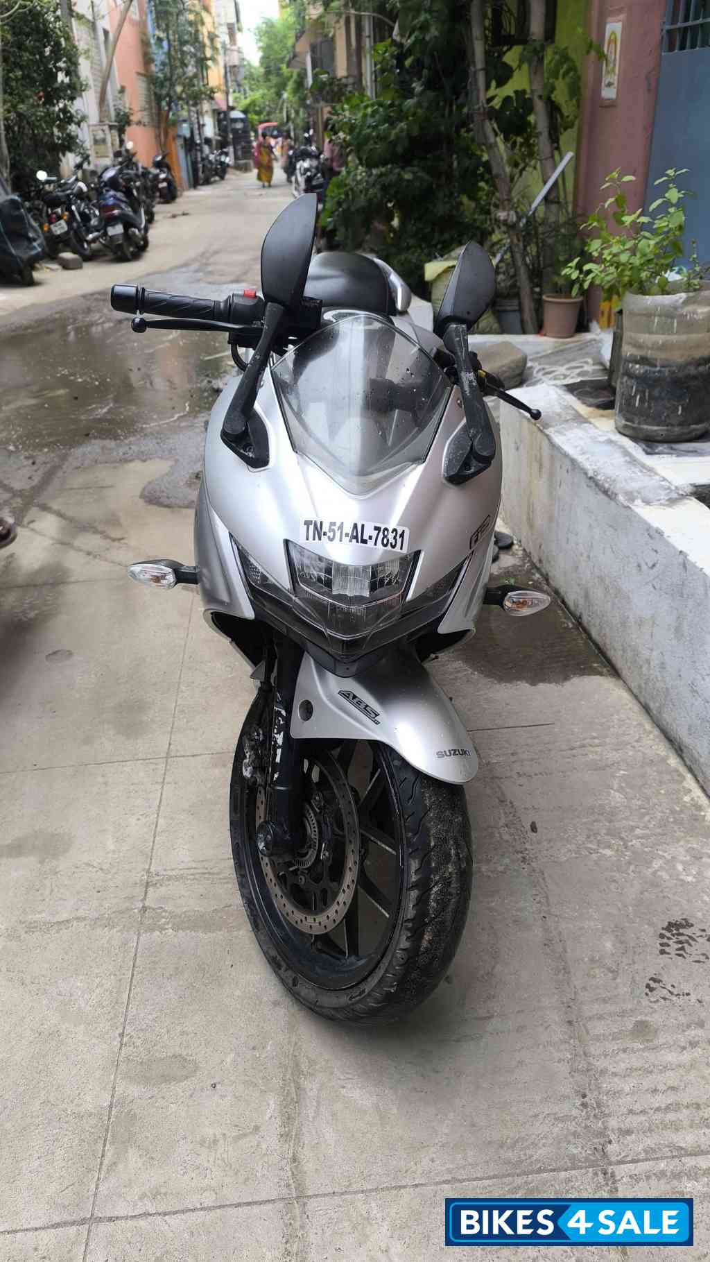 Suzuki Gixxer SF 250 Suzuki Gixxer SF 250