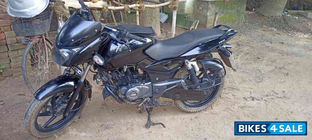 Bajaj Pulsar 150