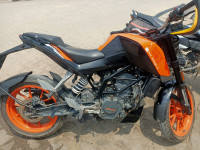 KTM Duke 125