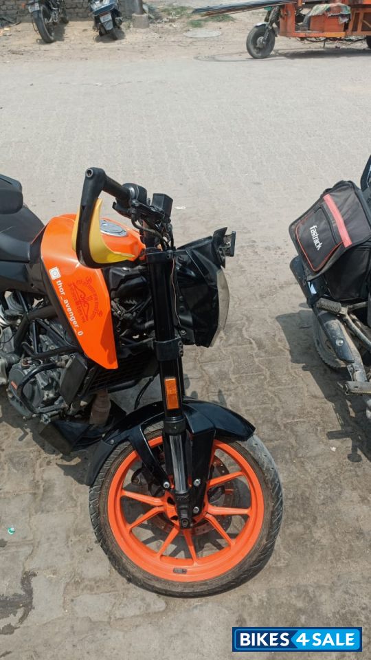 KTM Duke 125 KTM Duke 125