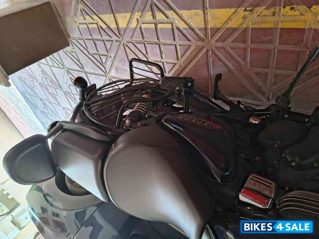 Royal Enfield Meteor 350 Royal Enfield Meteor 350