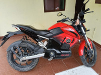 Red Revolt RV 400