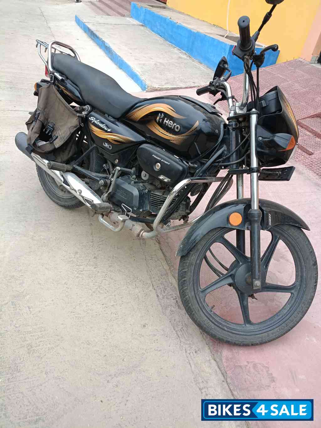 Black And Accent Hero Splendor Plus i3s Black and Accent
